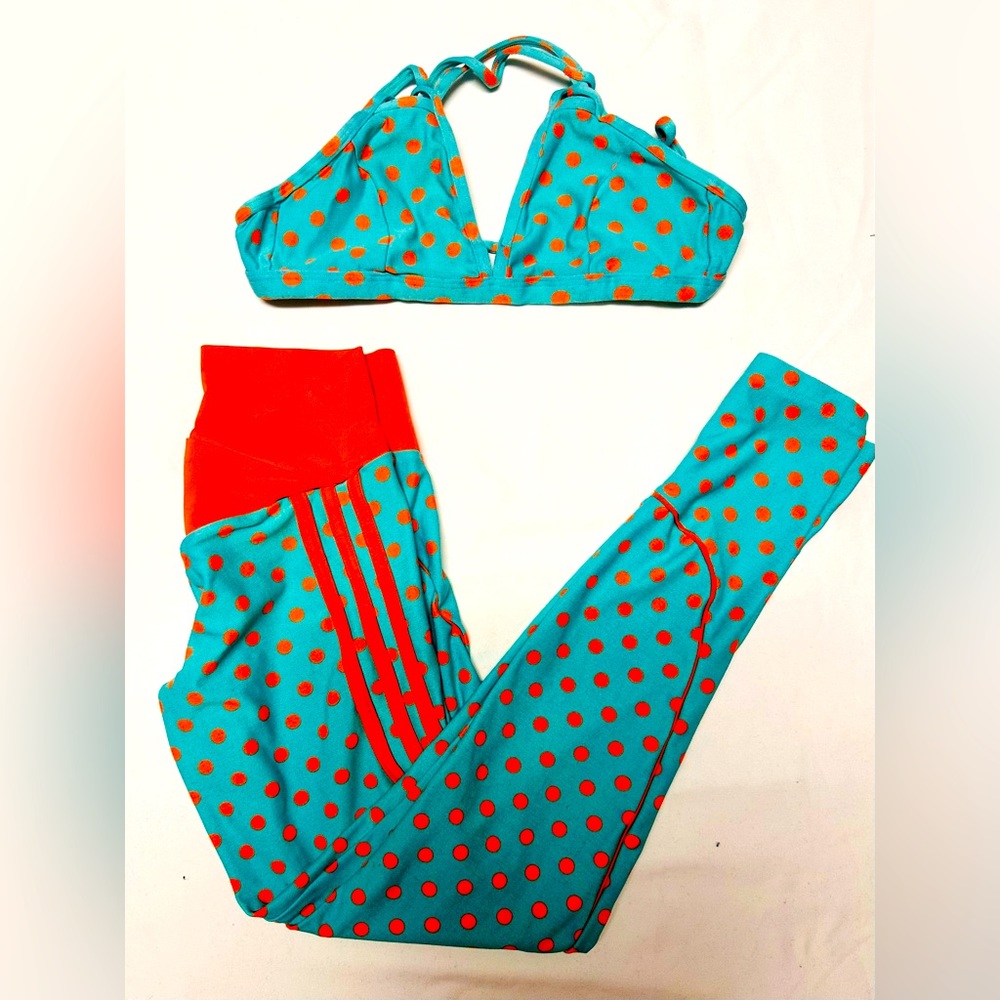 Women’s Athletic Workout Set Orange Polka Dots